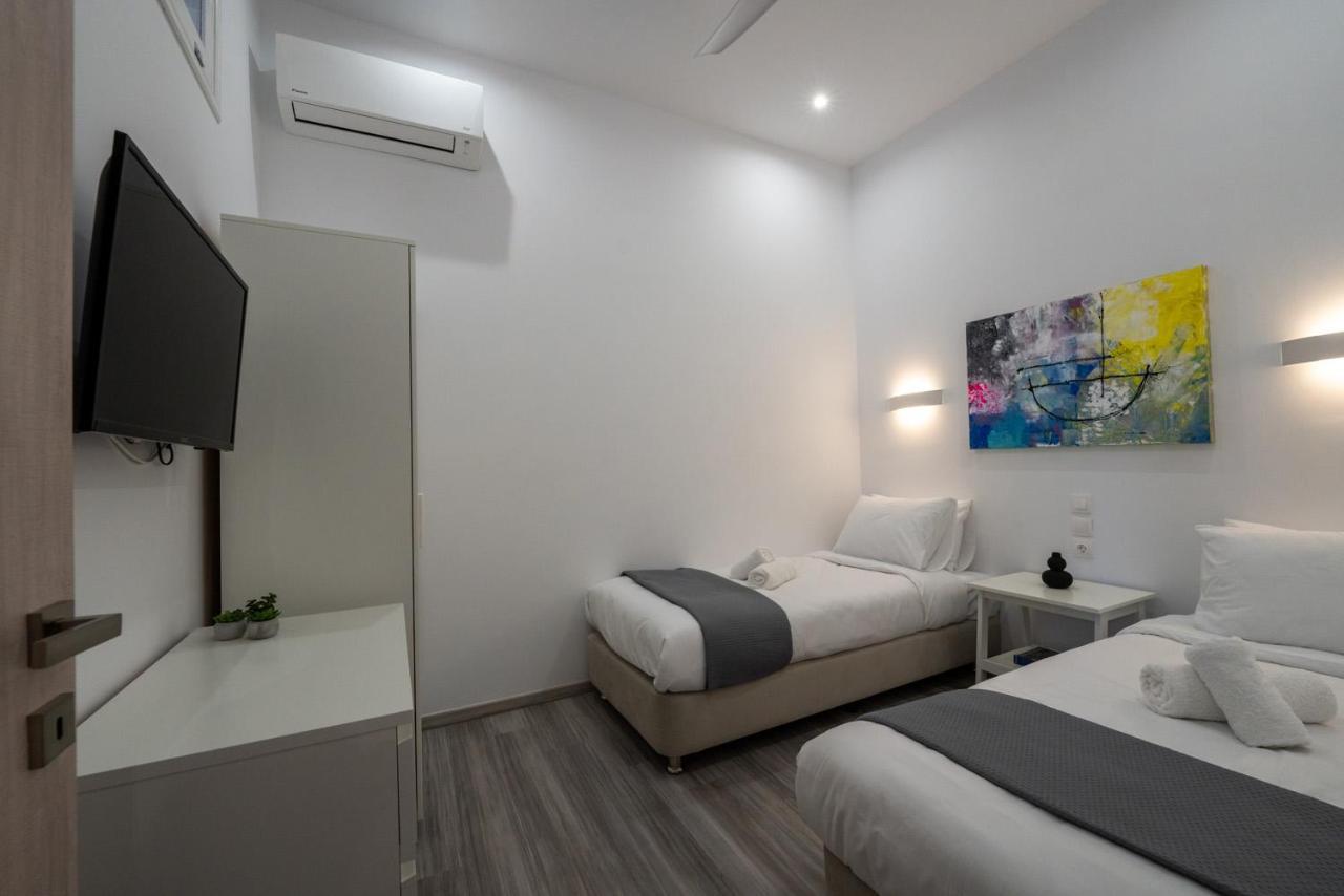 Central Suites Aegina 2 Екстер'єр фото