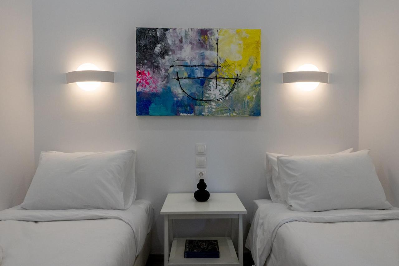 Central Suites Aegina 2 Екстер'єр фото