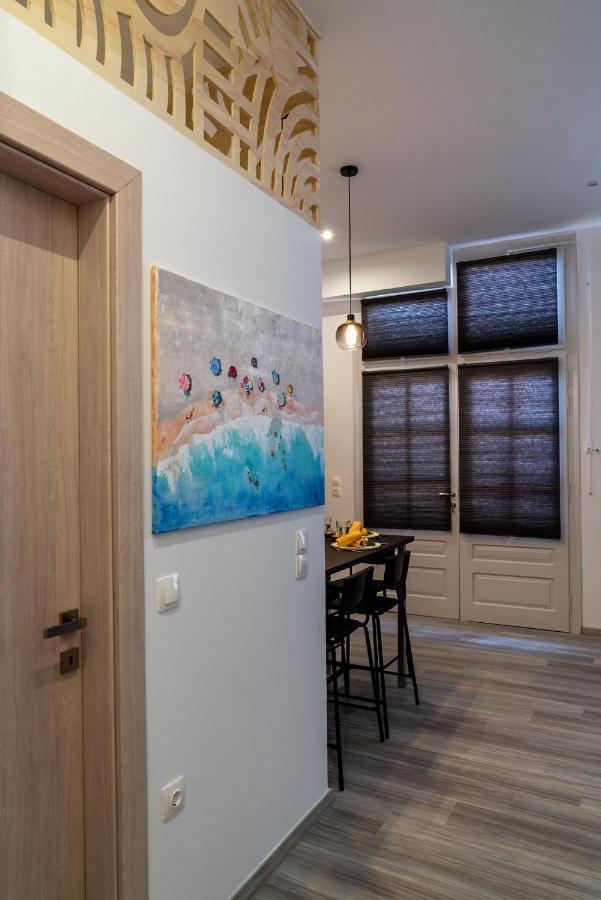 Central Suites Aegina 2 Екстер'єр фото