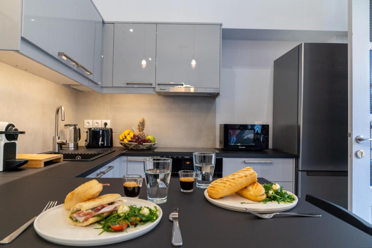 Central Suites Aegina 2 Екстер'єр фото