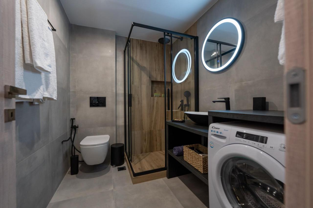 Central Suites Aegina 2 Екстер'єр фото